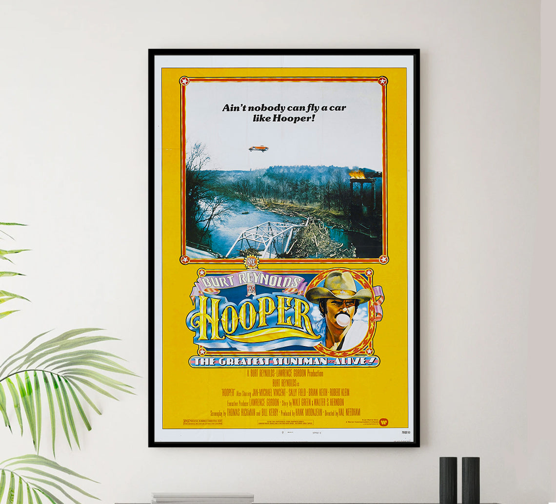 Hooper 1978 v1 - Classic Movie Poster