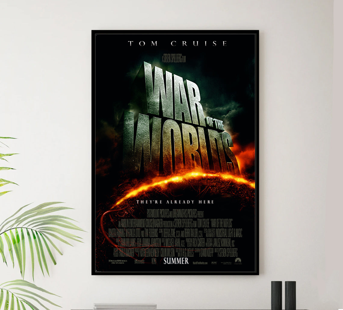 War of the Worlds 2005 v1 - Classic Movie Poster – Lost Island
