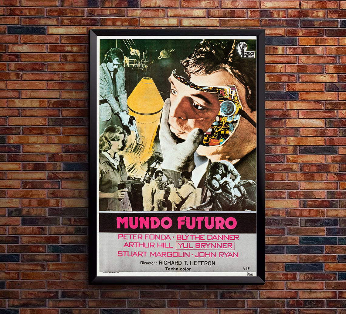 Futureworld 1976 - Spain - v1 - Classsic Movie Poster