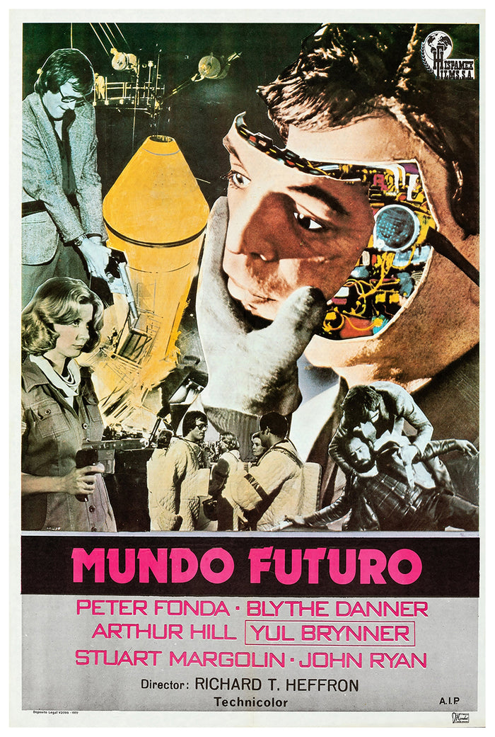 Futureworld 1976 - Spain - v1 - Classsic Movie Poster