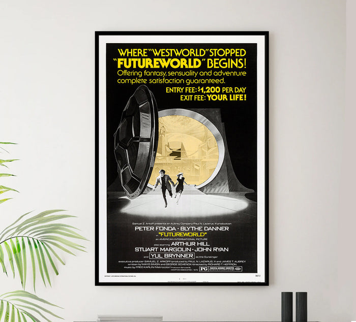Futureworld 1976 - US - v1 - Classsic Movie Poster