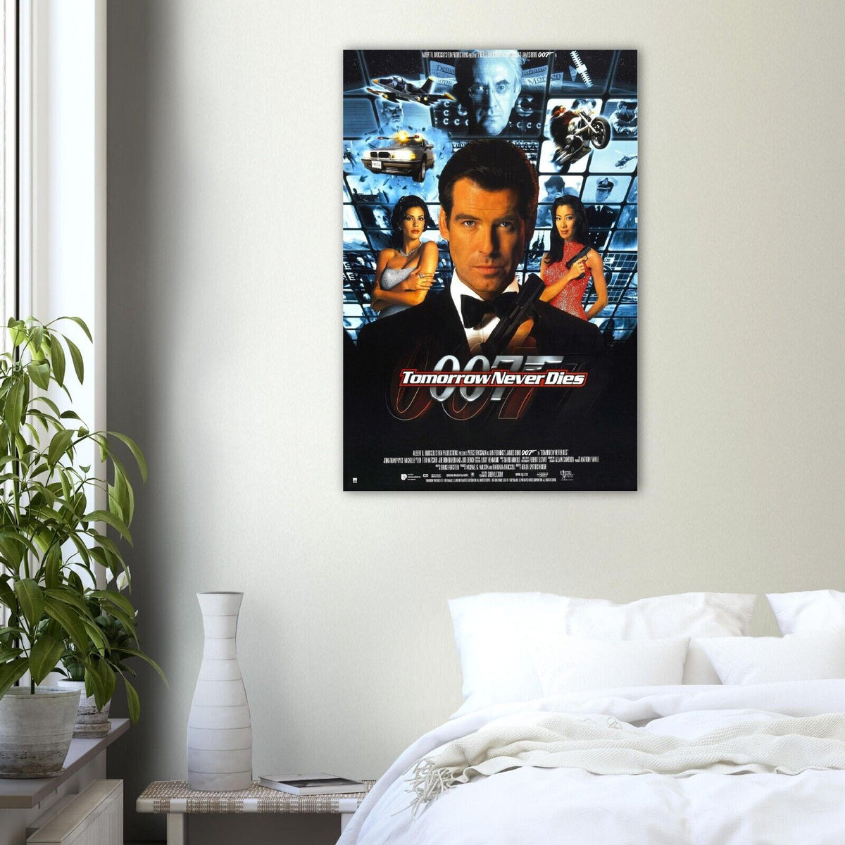 Tomorrow Never Dies - James Bond 007 Movie Poster - Pierce Brosnan - US Version